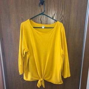XXL Mustard Old Navy sweater